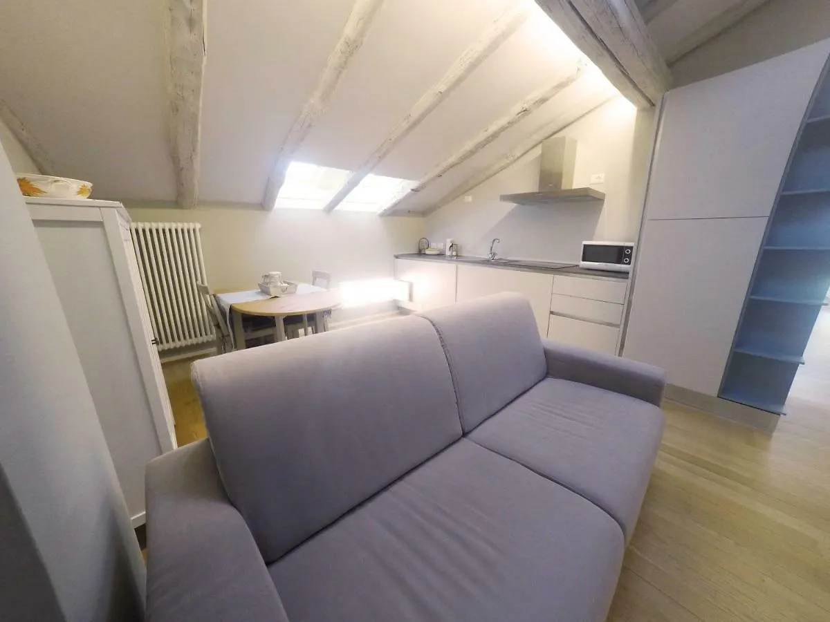 Piazza Dei Tribunali Apartment Bologna